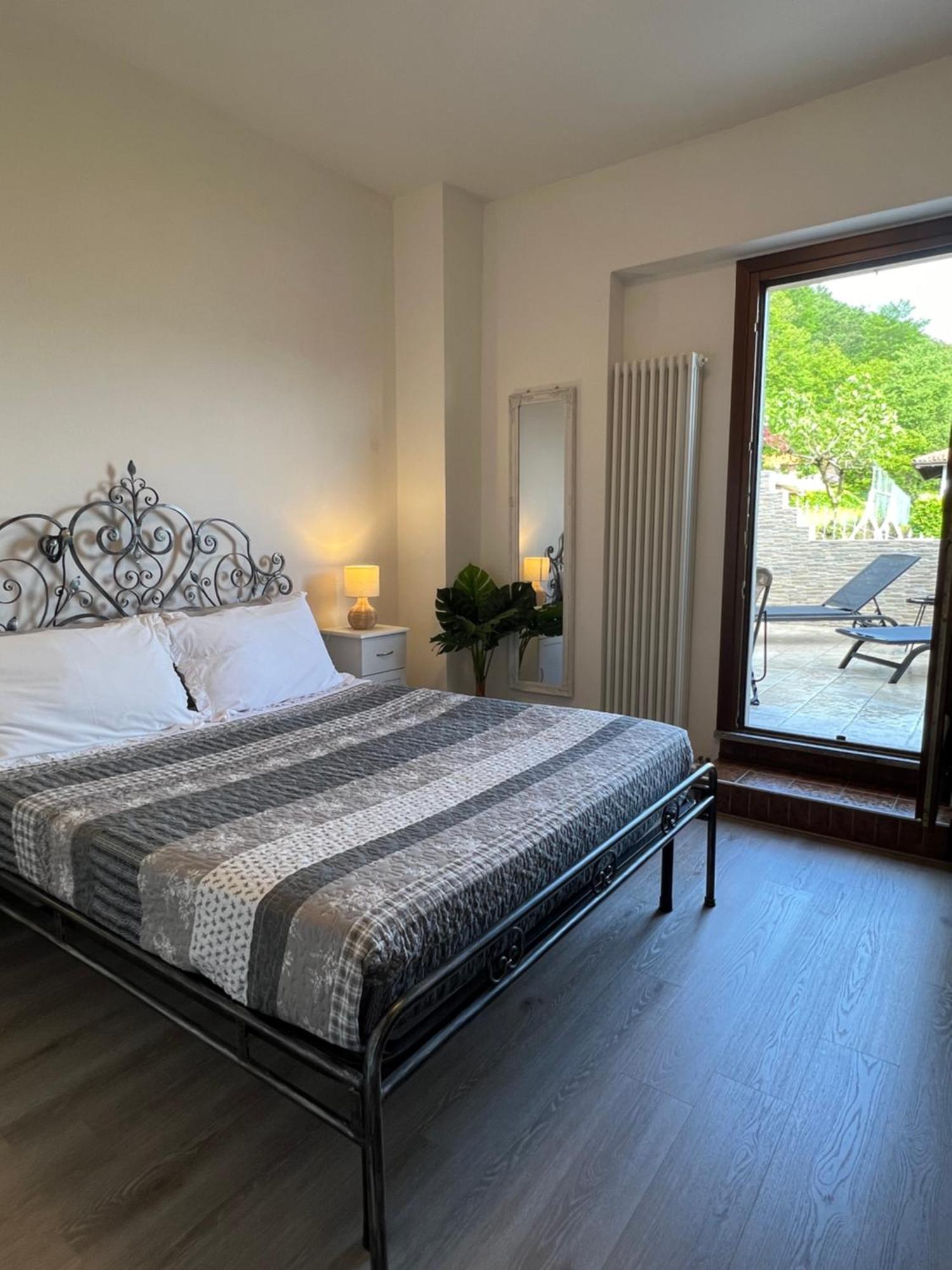 Someraro Panorama Bed & Breakfast エクステリア 写真